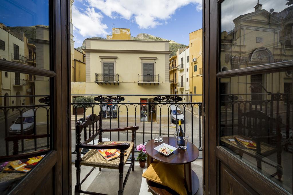 Agli Affreschi Hotel Castellammare del Golfo Kültér fotó